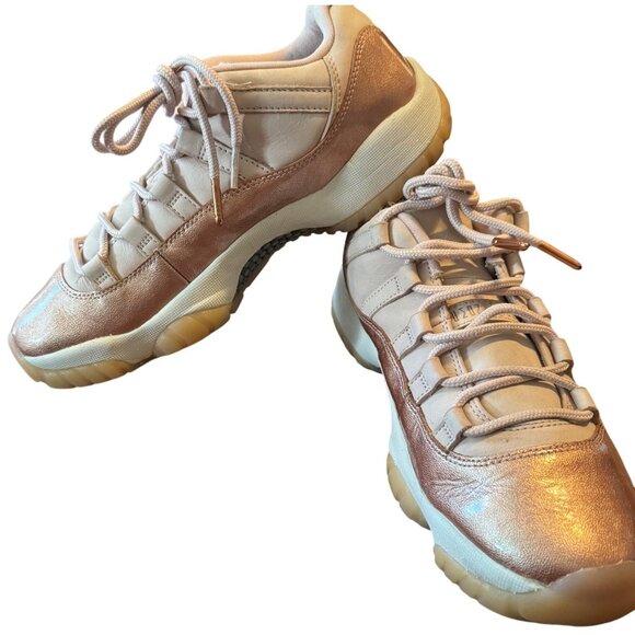 Air Jordan 11 Retro Low Rose Gold Women's Size 9 Sneakers - Picture 5 of 15